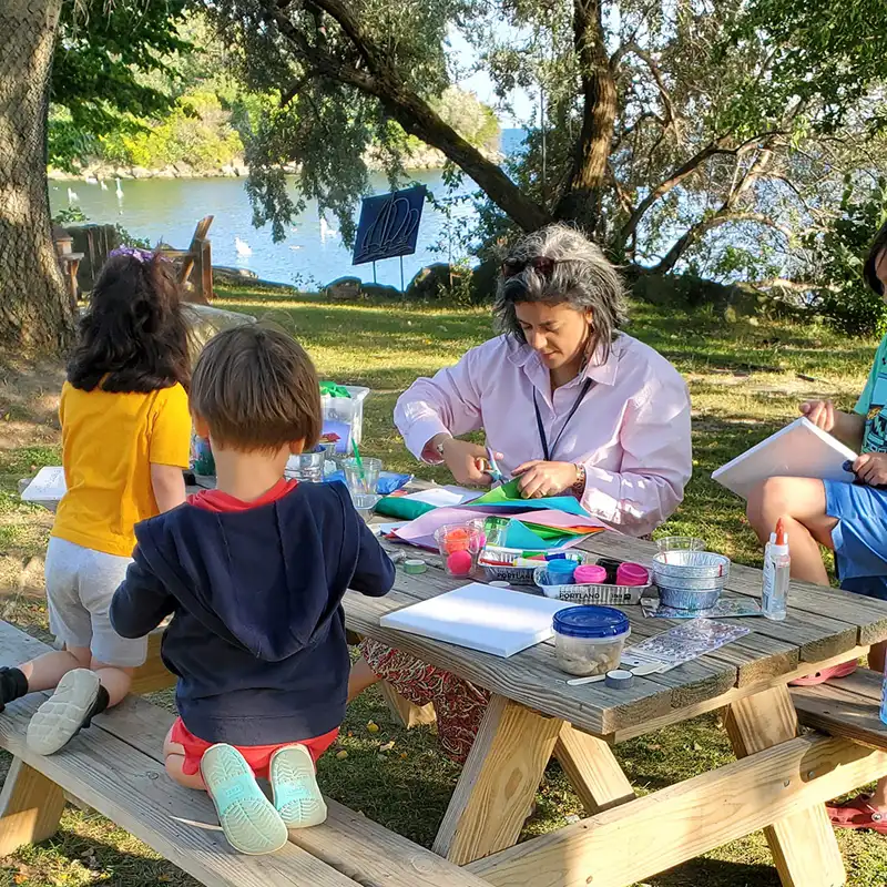 Kids art & craft studio in toronto